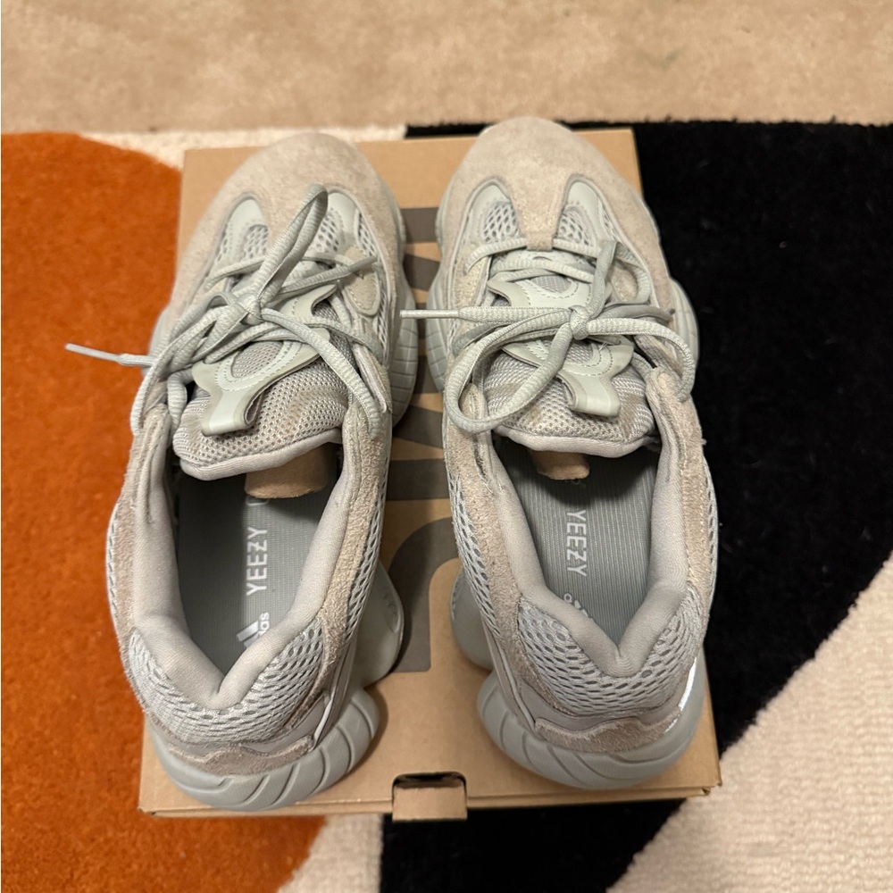 Adidas Yeezy 500 Salt - Picture 4 of 7